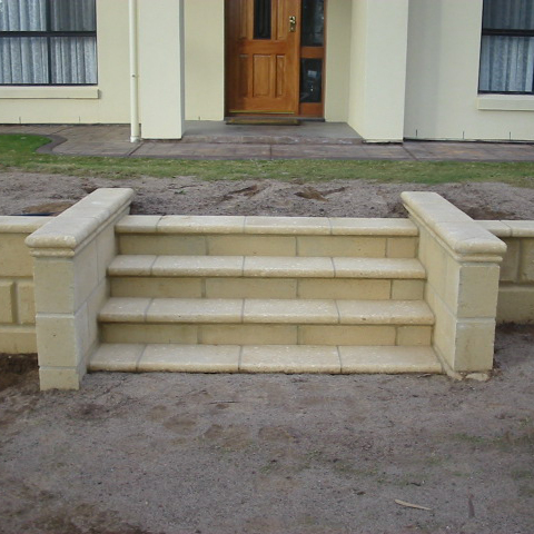 Limestone Block Reconstituted Garden Wall & Steps